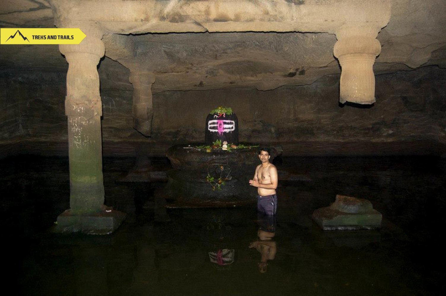 Kedareshwar Cave