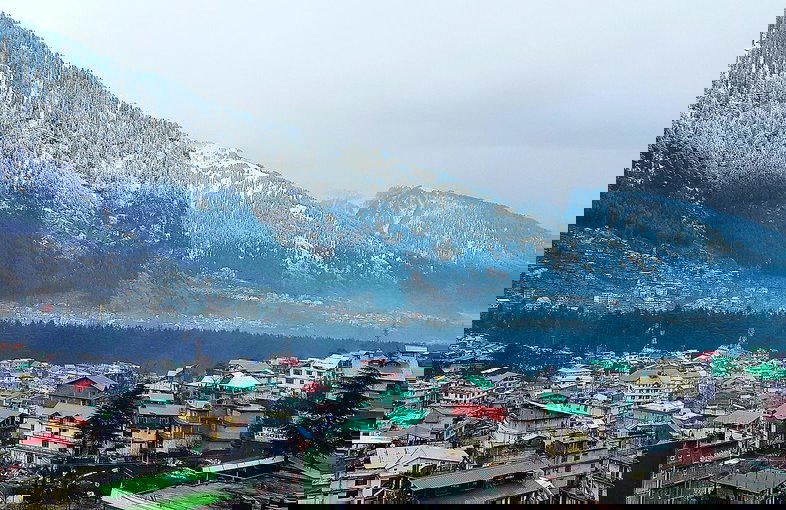 Manali Jispa Kasol with Baralacha Pass and Suraj Taal from Delhi - Tour